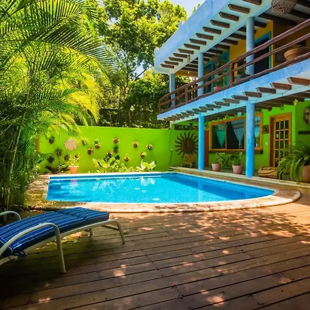 Xcaret Monkeys And Nature Stay